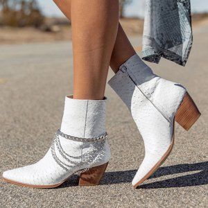 white matisse boots
